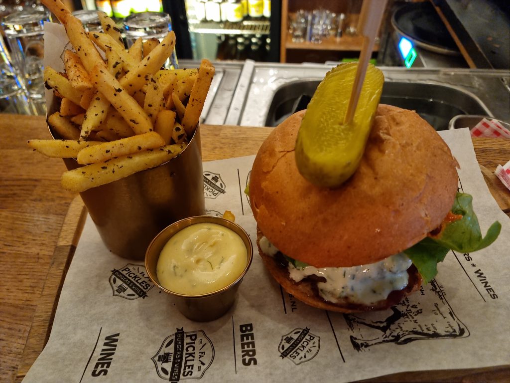 Firma Pickles Burgers & Wines